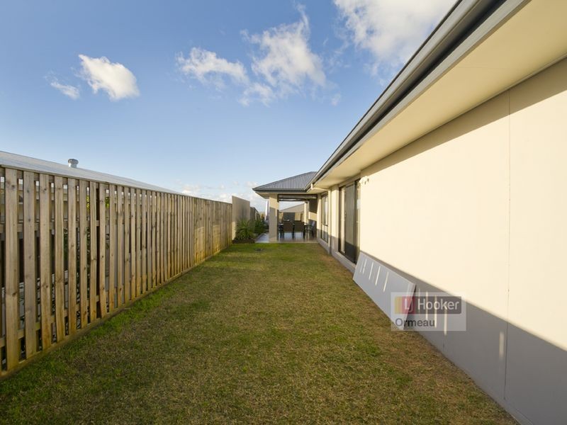 24 Penneshaw Crescent, Ormeau QLD 4208