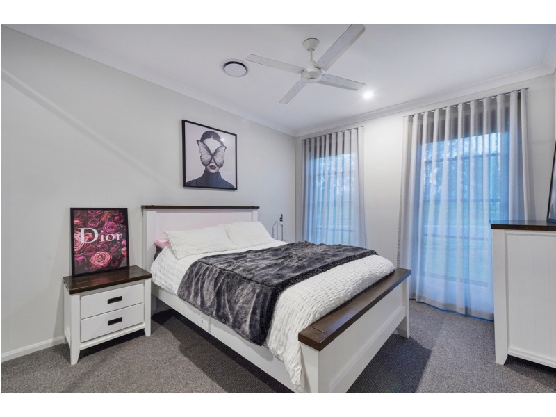 112 Montego Hills Drive, Kingsholme QLD 4208