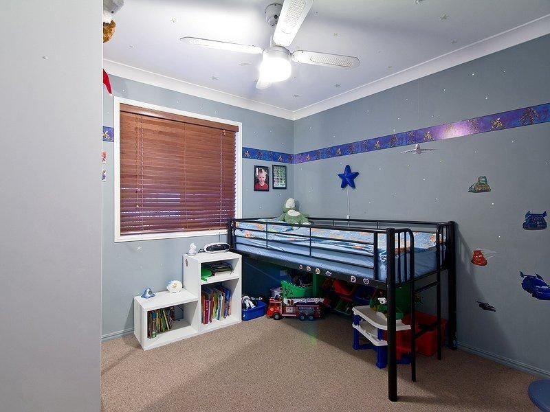 20 Petrel Place, Jacobs Well QLD 4208