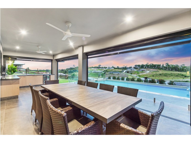 68 Montego Hills Drive, Kingsholme QLD 4208