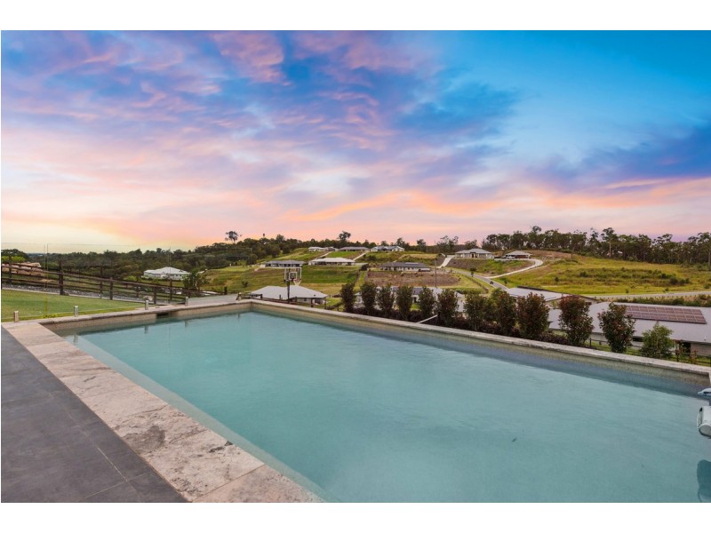 68 Montego Hills Drive, Kingsholme QLD 4208