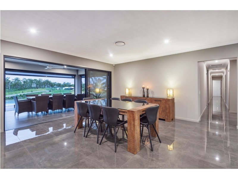 68 Montego Hills Drive, Kingsholme QLD 4208