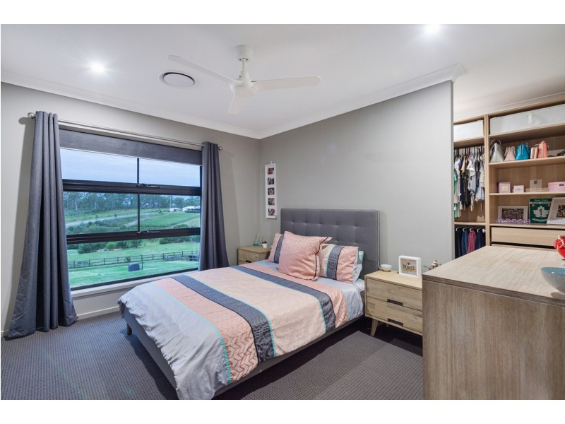 68 Montego Hills Drive, Kingsholme QLD 4208
