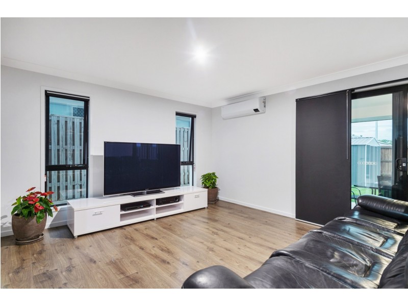 13 Moorinya Circuit, Pimpama QLD 4209