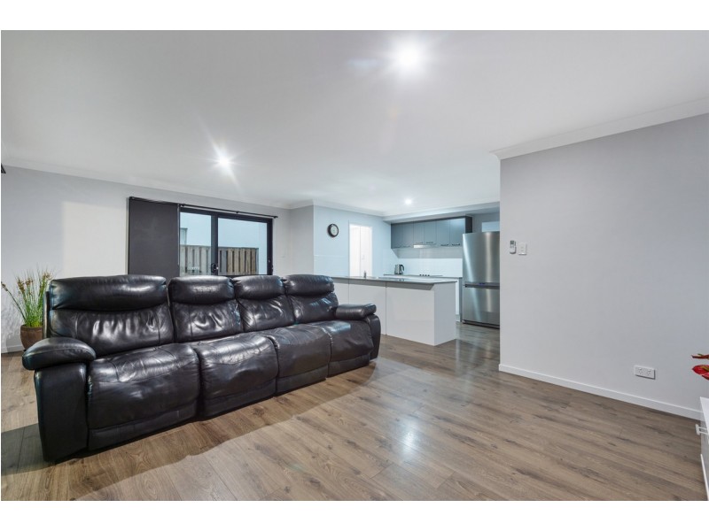 13 Moorinya Circuit, Pimpama QLD 4209