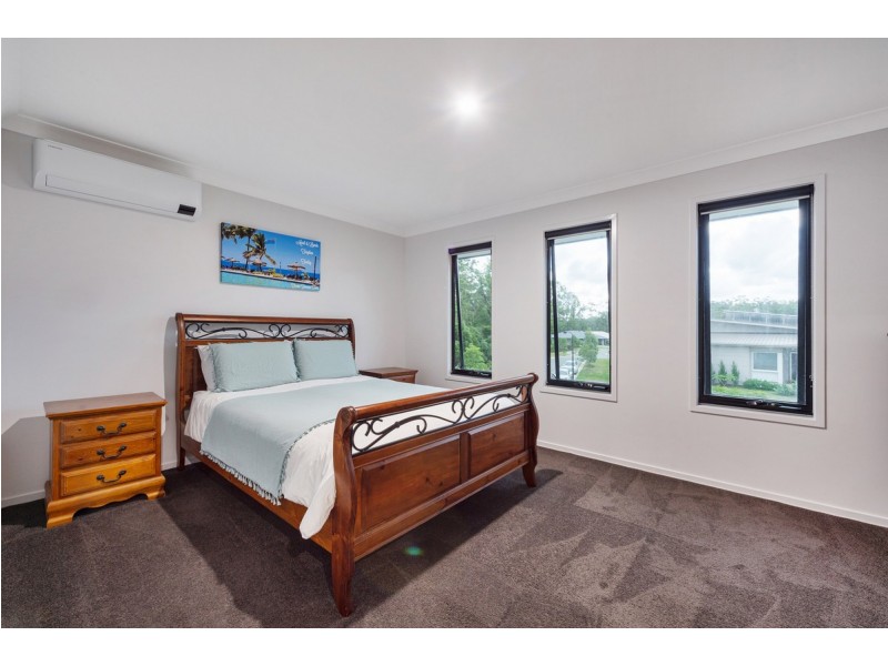 13 Moorinya Circuit, Pimpama QLD 4209