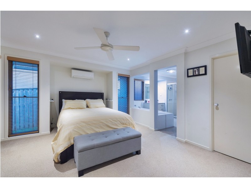 23 Lynbrook Avenue, Ormeau QLD 4208