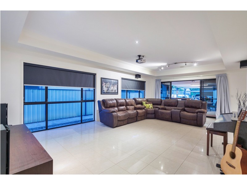 84 Halfway Drive, Ormeau QLD 4208