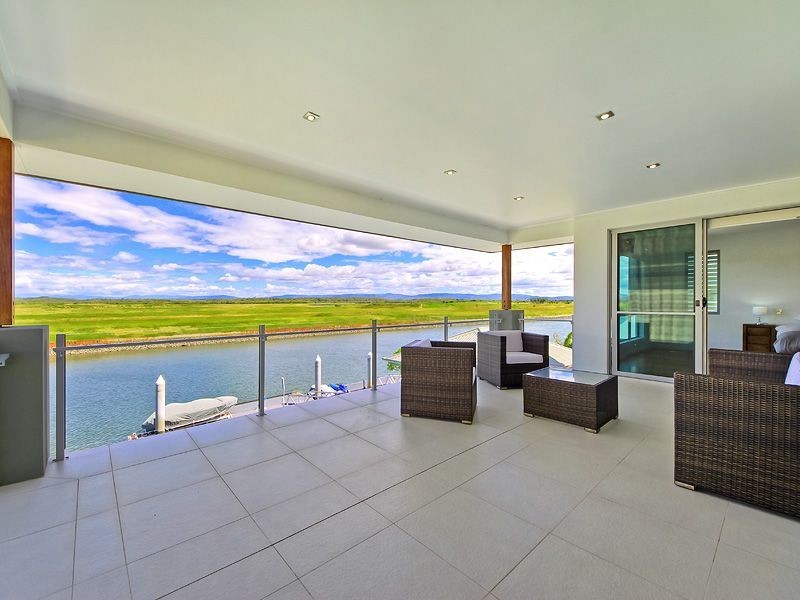 25 Windward Place, Jacobs Well QLD 4208
