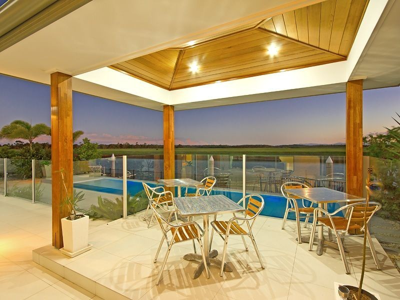 25 Windward Place, Jacobs Well QLD 4208