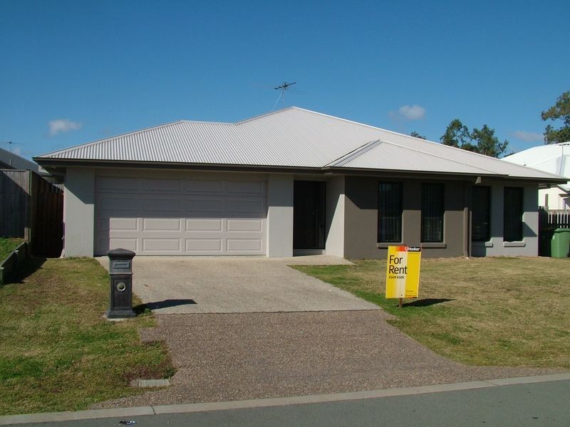 42 Hazelmere Cres, Ormeau QLD 4208