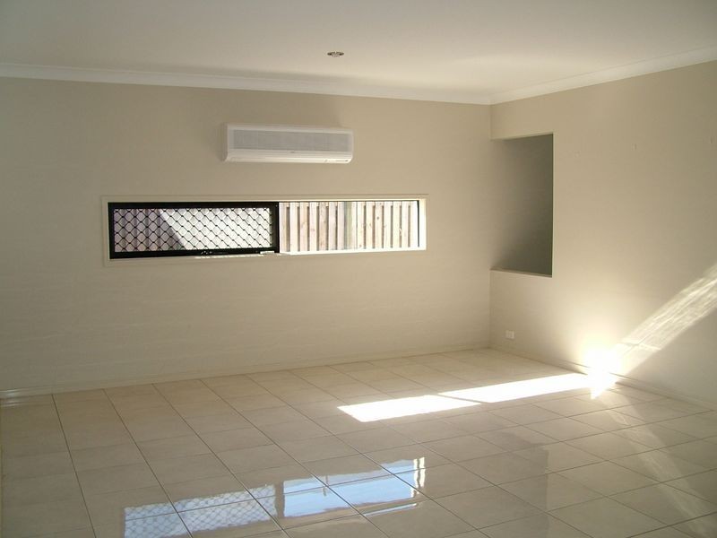 42 Hazelmere Cres, Ormeau QLD 4208