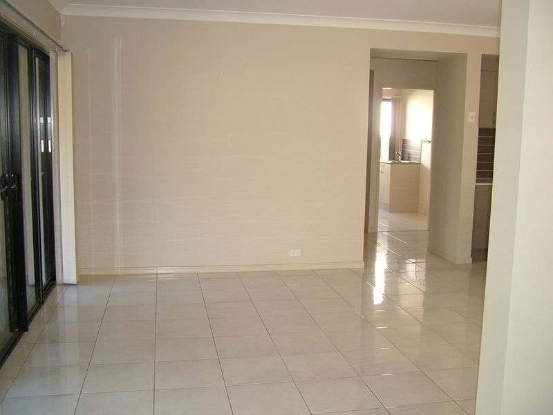 42 Hazelmere Cres, Ormeau QLD 4208