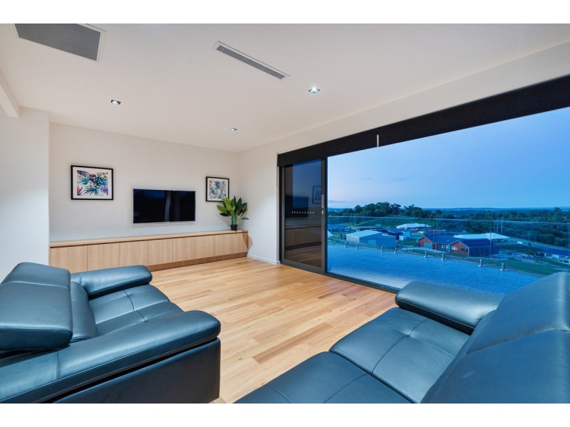 65 Montego Hills Drive, Kingsholme QLD 4208