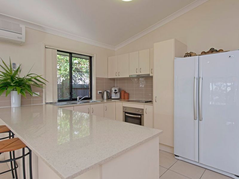 17 Jasmine Circuit, Ormeau QLD 4208