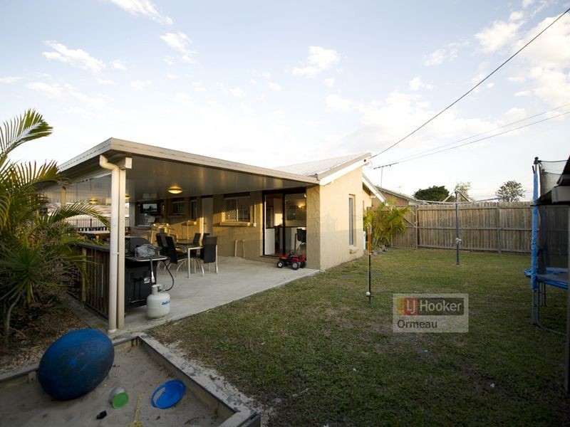 26 Carlyon Street, Mount Warren Park QLD 4207