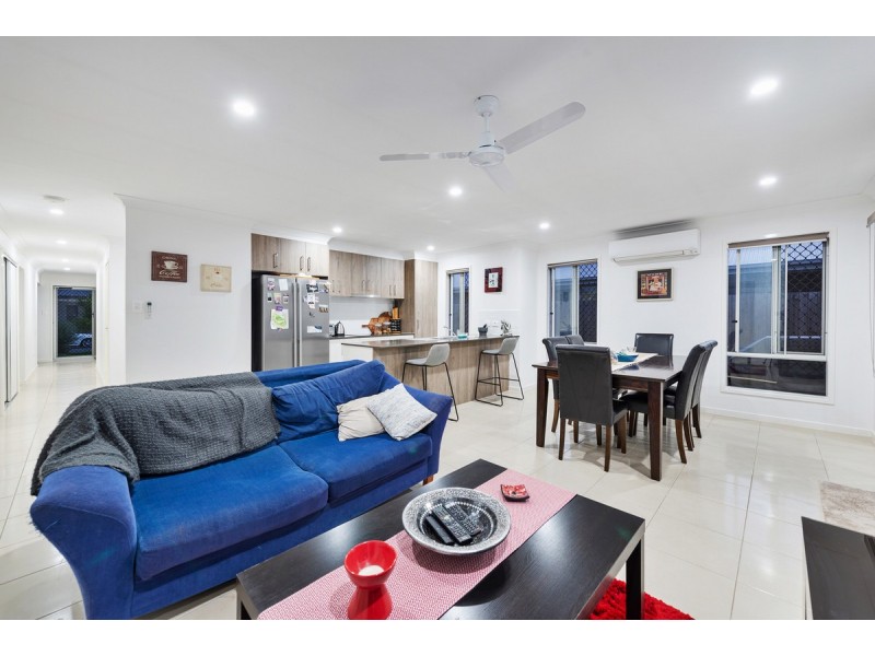 7 Harvester Road, Ormeau QLD 4208