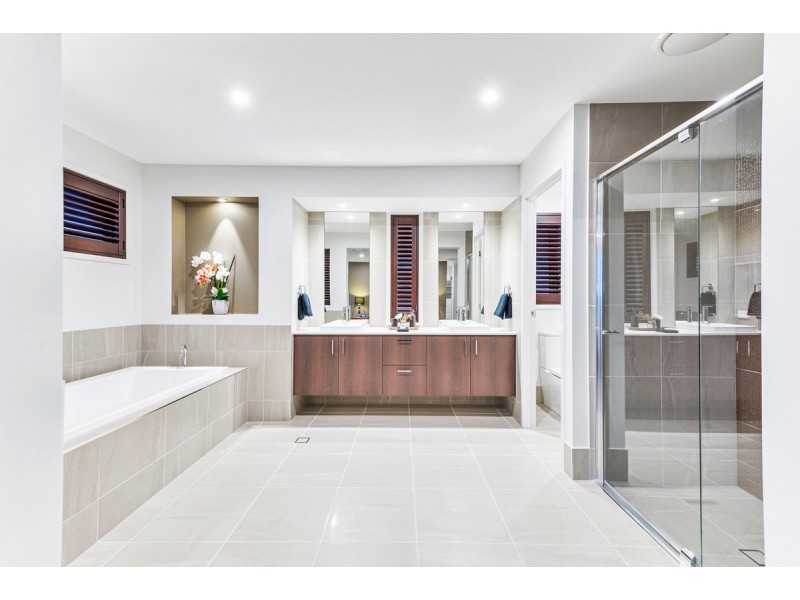 66 Countryview Street, Kingsholme QLD 4208