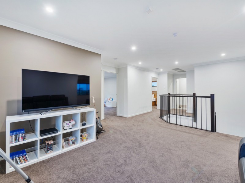 66 Countryview Street, Kingsholme QLD 4208