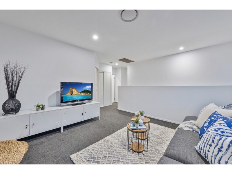 2 Mulkarra Street, Biggera Waters QLD 4216