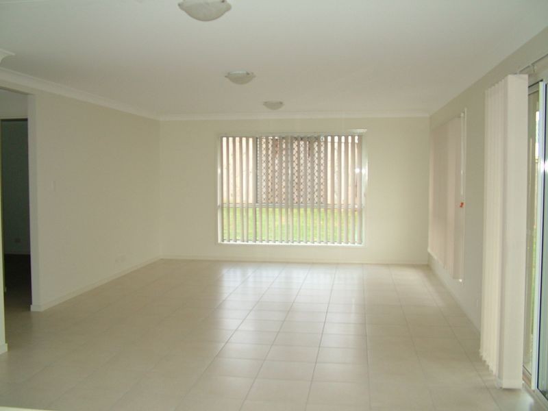 15 Millicent St, Ormeau QLD 4208