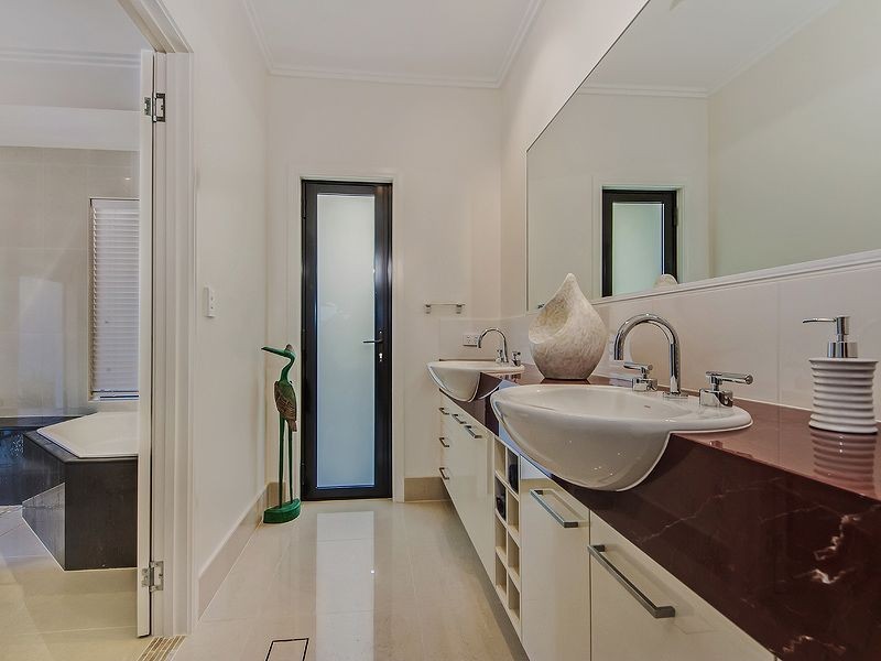 53 Sir Charles Holm Drive, Ormeau Hills QLD 4208