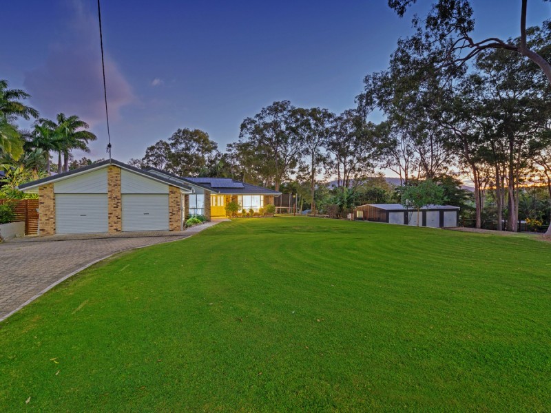 3 Phipps Place, Ormeau QLD 4208