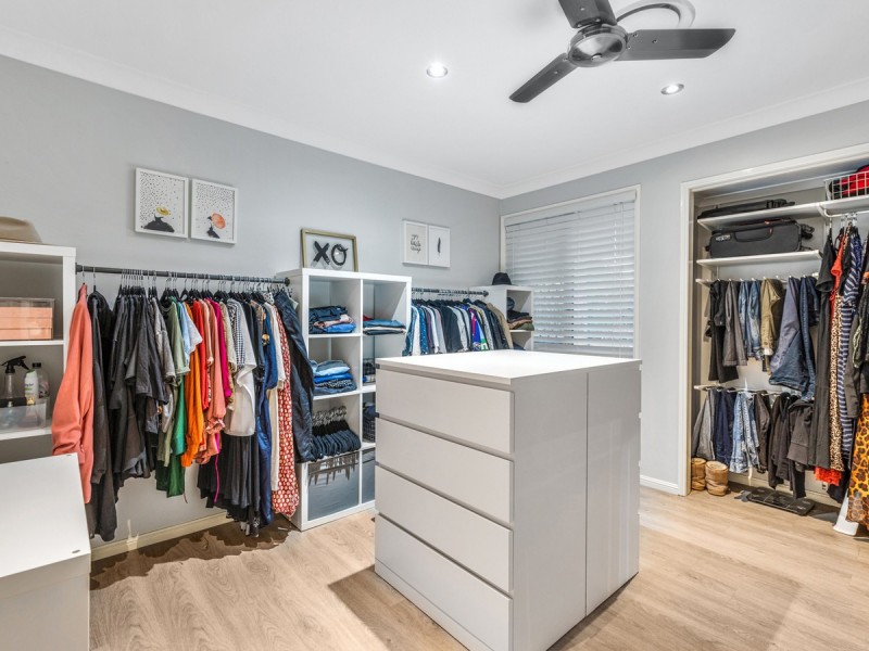 3 Phipps Place, Ormeau QLD 4208