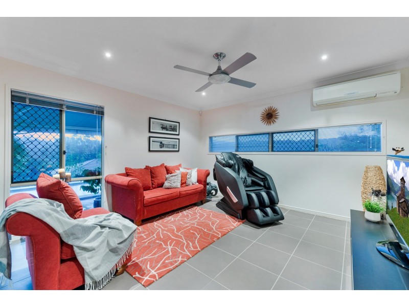 57 Sir Charles Holm Drive, Ormeau Hills QLD 4208