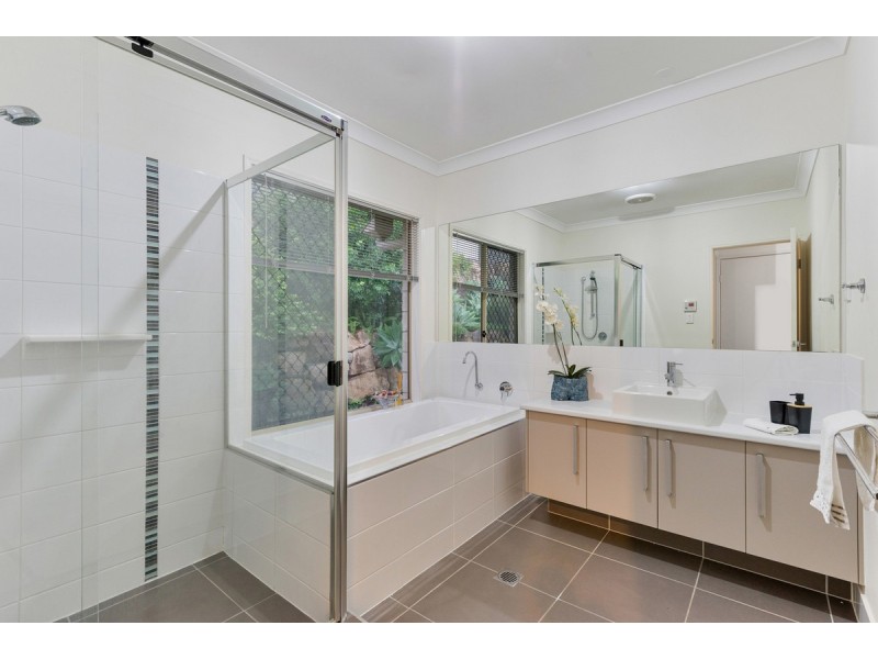 57 Sir Charles Holm Drive, Ormeau Hills QLD 4208