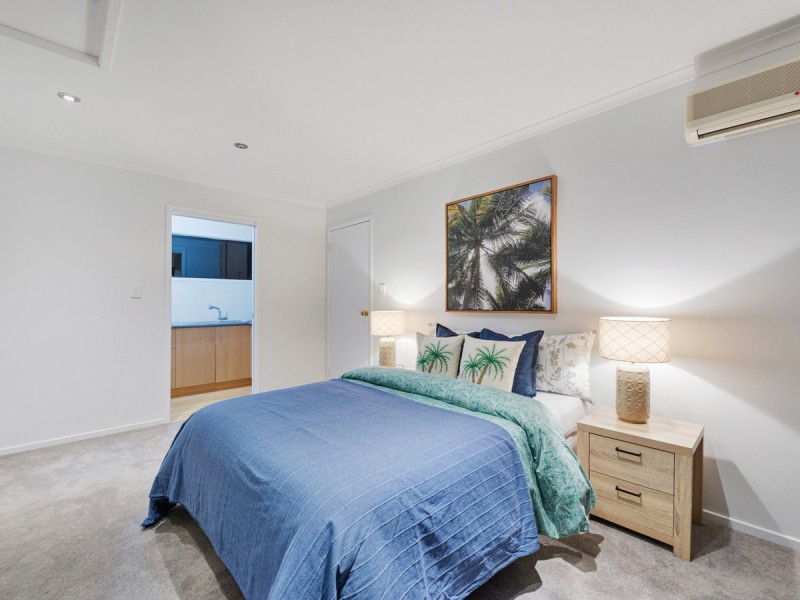 40 Leah Drive, Belivah QLD 4207