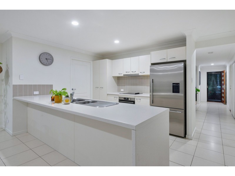 34 Myrtle Avenue, Ormeau QLD 4208