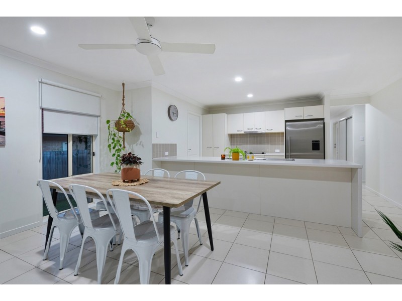 34 Myrtle Avenue, Ormeau QLD 4208