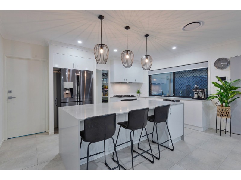 19 Stockman Street, Kingsholme QLD 4208