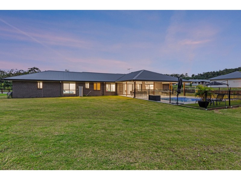 19 Stockman Street, Kingsholme QLD 4208