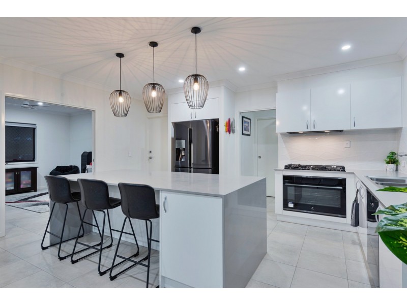 19 Stockman Street, Kingsholme QLD 4208