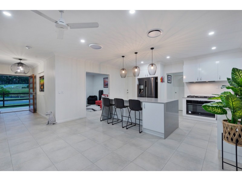 19 Stockman Street, Kingsholme QLD 4208