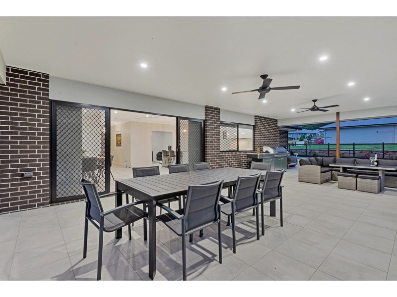 19 Stockman Street, Kingsholme QLD 4208