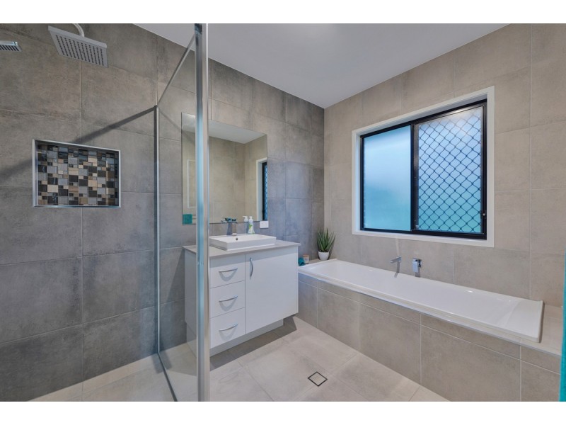 19 Stockman Street, Kingsholme QLD 4208