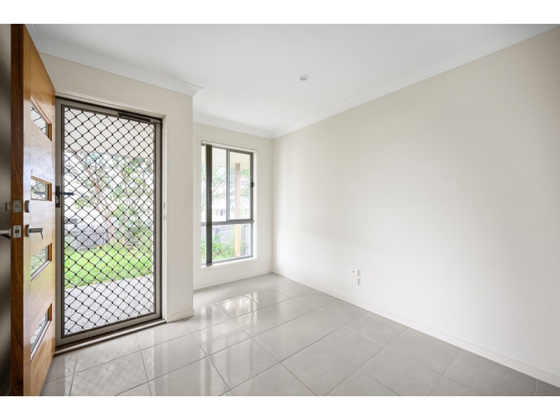 1 & 2/29 Custodian Crescent, Ormeau QLD 4208