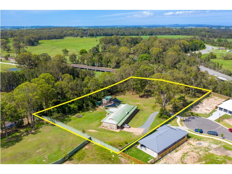 127 Pimpama Jacobs Well Road, Pimpama QLD 4209