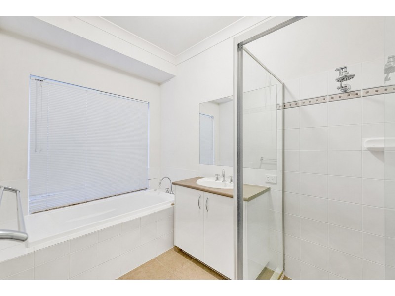 6 Lynbrook Avenue, Ormeau QLD 4208