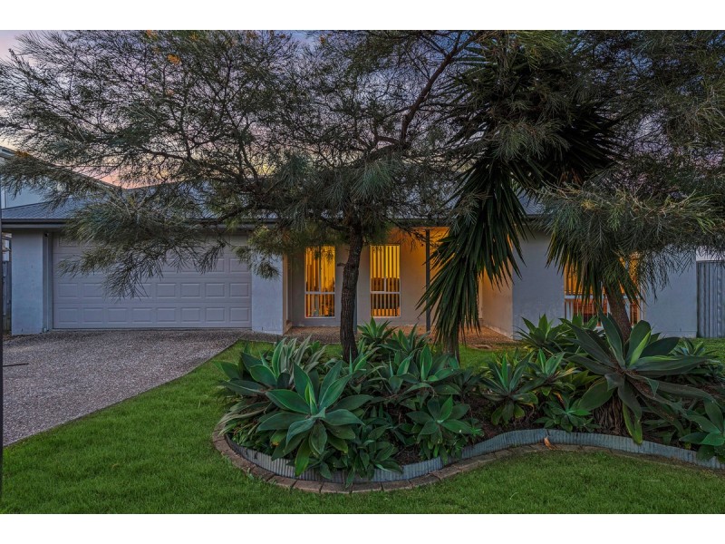 6 Lynbrook Avenue, Ormeau QLD 4208