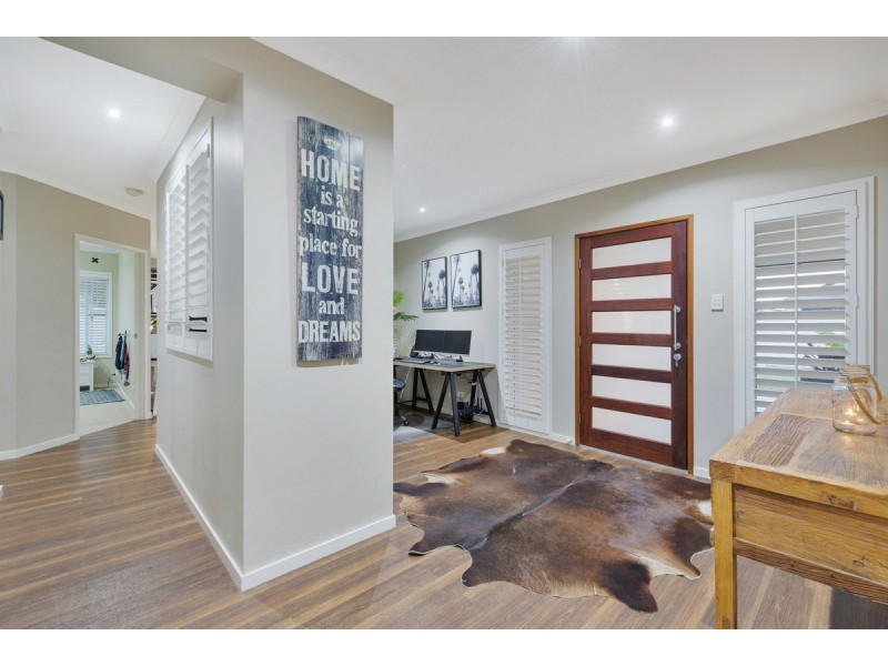 26 Penneshaw Crescent, Ormeau QLD 4208