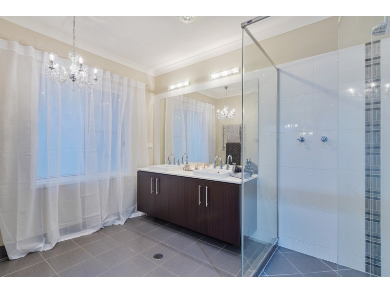 26 Penneshaw Crescent, Ormeau QLD 4208