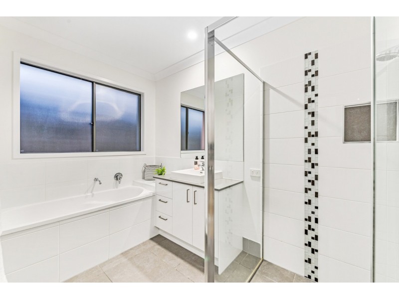 38 Bailey Court, Ormeau QLD 4208
