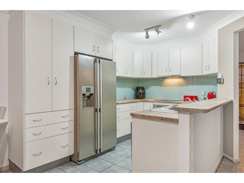 29 Royal Palm Drive, Steiglitz QLD 4207