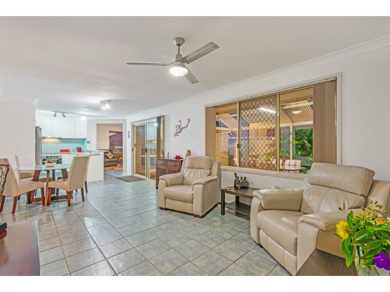 29 Royal Palm Drive, Steiglitz QLD 4207