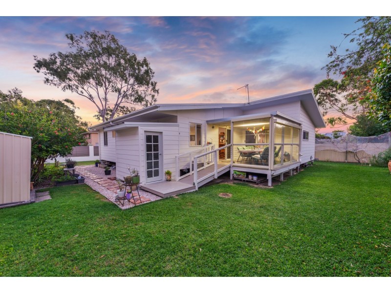 15 Cabarita Street, Biggera Waters QLD 4216