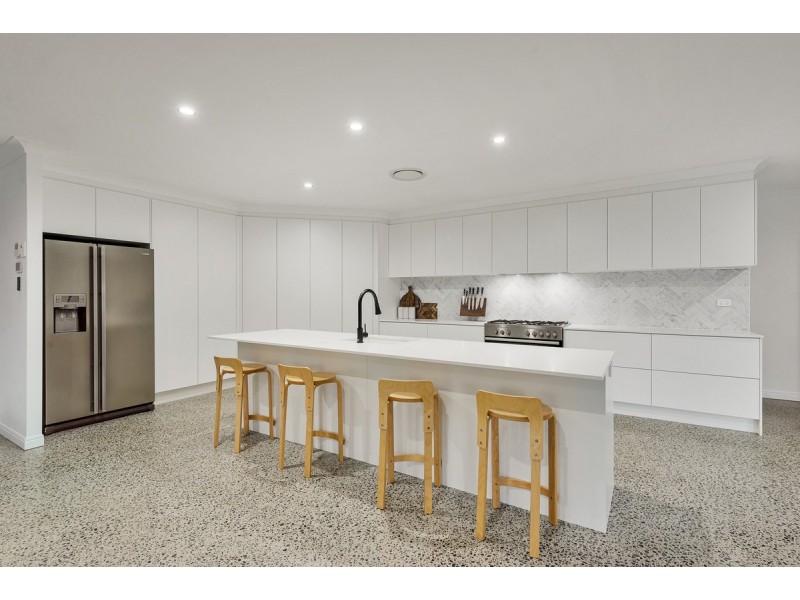 14 Kilkivan Drive, Ormeau QLD 4208